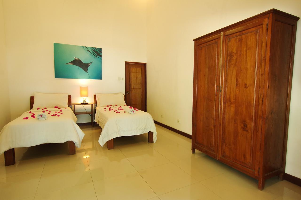 Kelapa Kecil Hotel กีลีตราวางัน ภายนอก รูปภาพ
