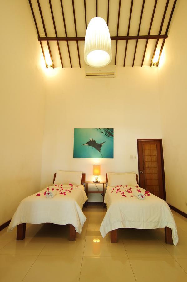 Kelapa Kecil Hotel กีลีตราวางัน ภายนอก รูปภาพ